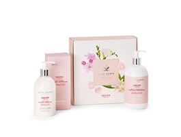 Acca Kappa gift set Sakura shower gel - body lotion